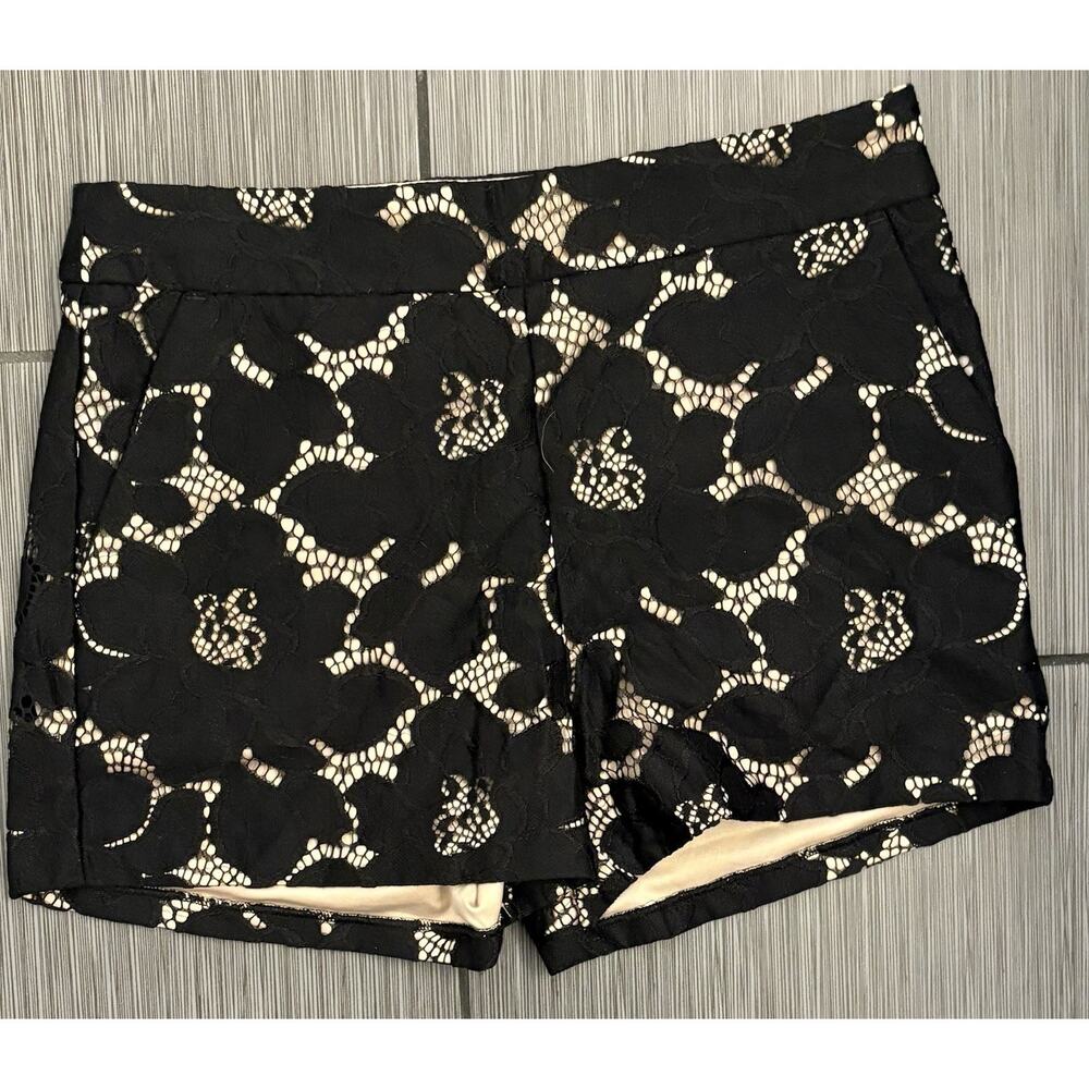 Express Black/Nude Lace Shorts Size 0 Floral